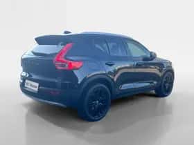 Volvo XC40 (2020) thumbnail 4