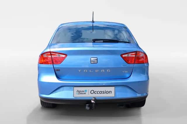 SEAT Toledo (2017) thumbnail 4