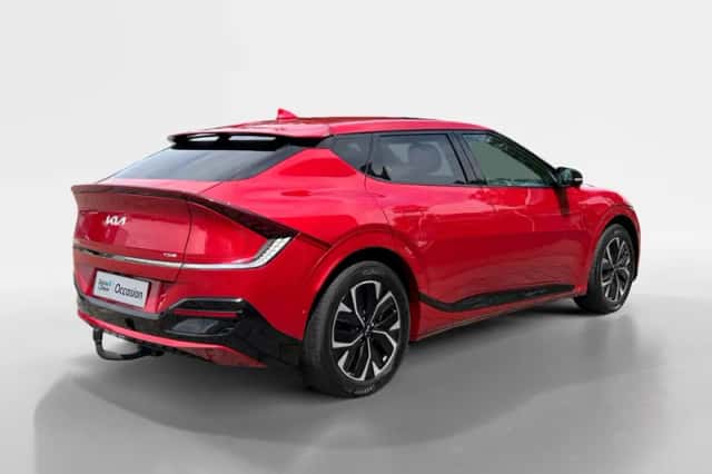 Kia EV6 (2022) thumbnail 2