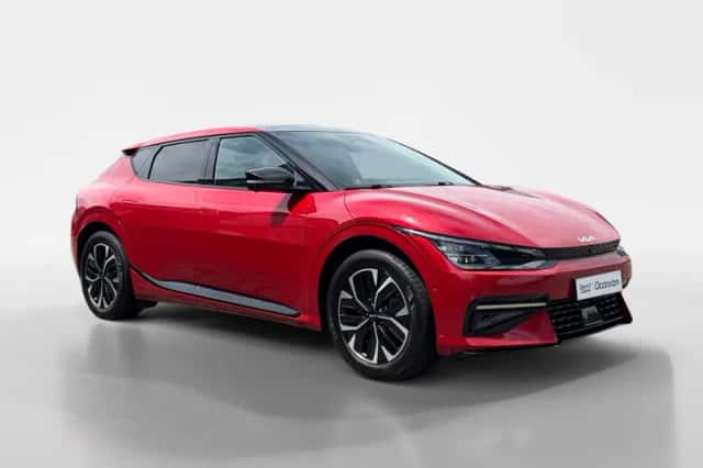 Kia EV6 (2022) thumbnail 11