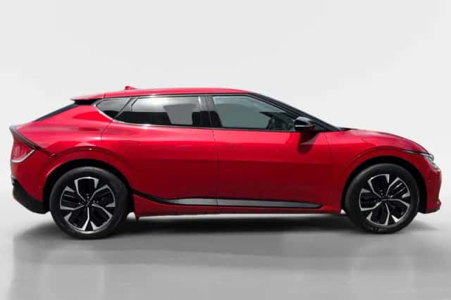 Kia EV6 (2022) thumbnail 12
