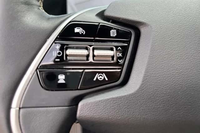 Kia EV6 (2022) thumbnail 21