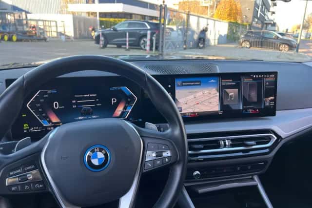 BMW 3-Serie (2023) thumbnail 17