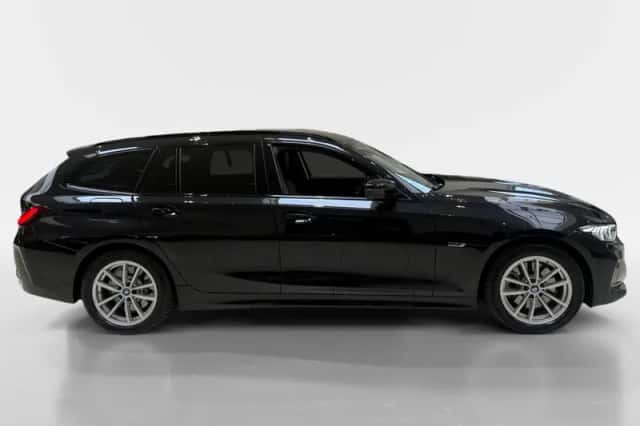 BMW 3-Serie (2023) thumbnail 4