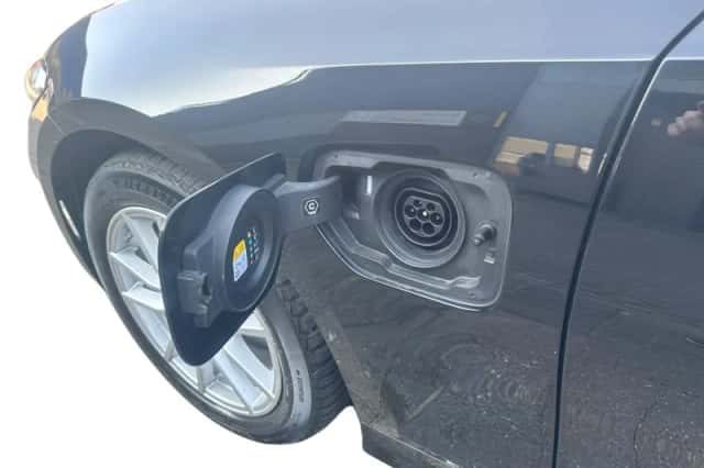 BMW 3-Serie (2023) thumbnail 9