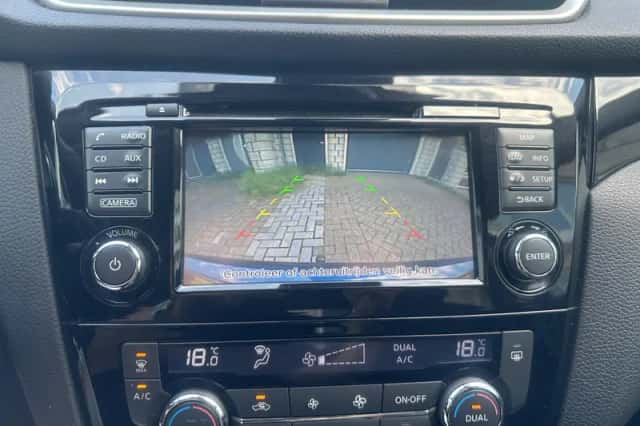 Nissan Qashqai (2015) thumbnail 16
