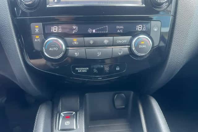 Nissan Qashqai (2015) thumbnail 29