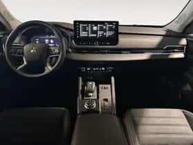 Mitsubishi Outlander (2026) thumbnail 11