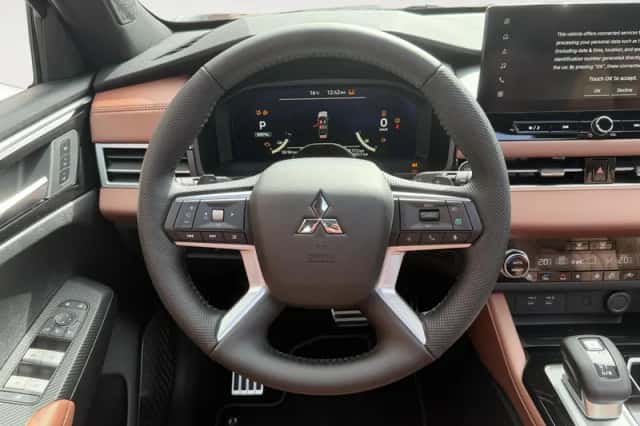 Mitsubishi Outlander (2026) thumbnail 13