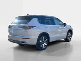 Mitsubishi Outlander (2026) thumbnail 7