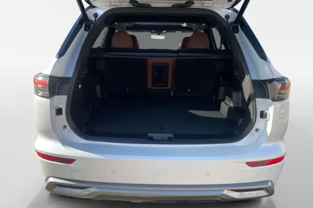 Mitsubishi Outlander (2026) thumbnail 8