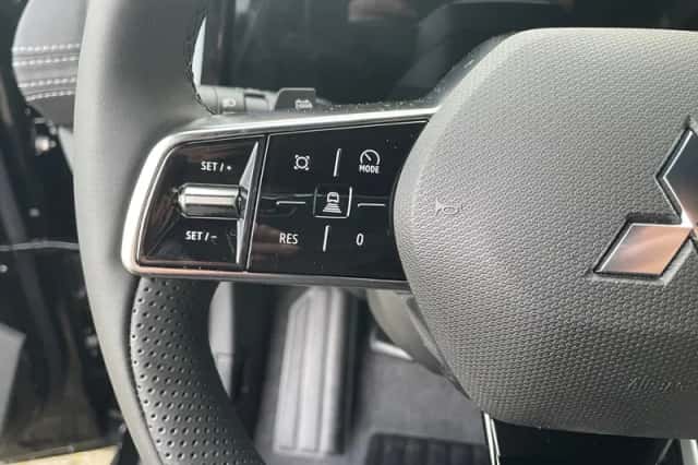 Mitsubishi Eclipse Cross (2026) thumbnail 16