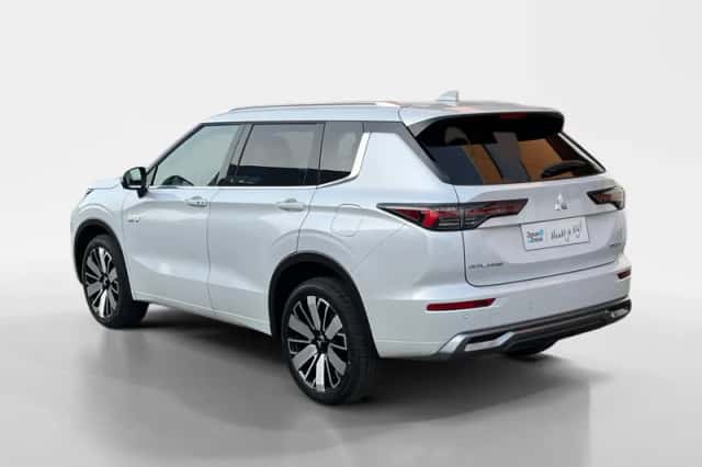 Mitsubishi Outlander (2026) thumbnail 7
