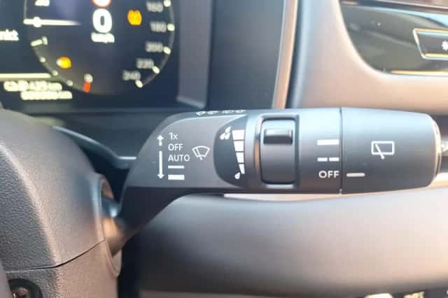 Mitsubishi Outlander (2026) thumbnail 21
