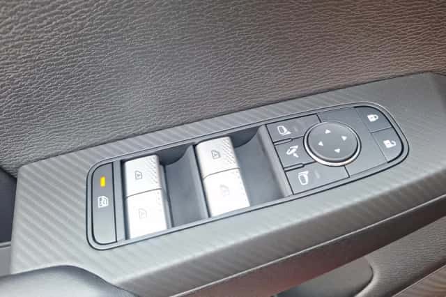 Mitsubishi Outlander (2026) thumbnail 23