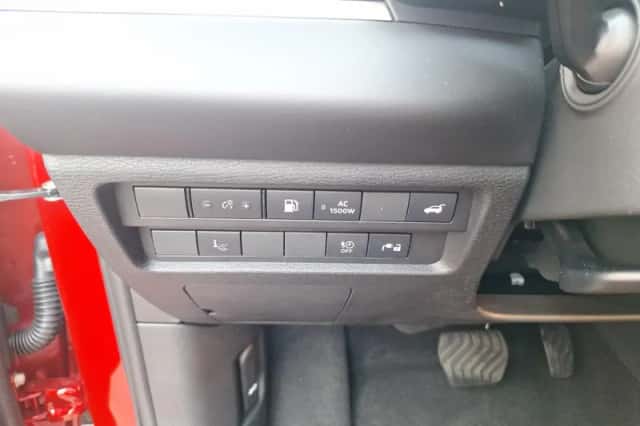 Mitsubishi Outlander (2026) thumbnail 24