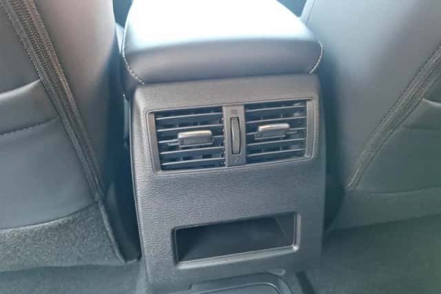 Mitsubishi Outlander (2026) thumbnail 28