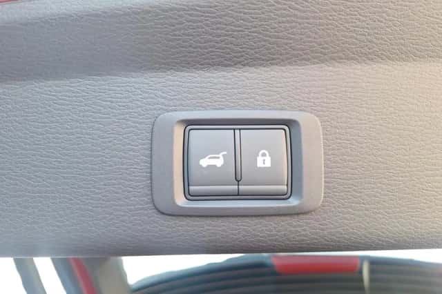 Mitsubishi Outlander (2026) thumbnail 33