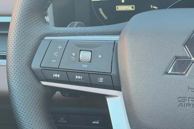 Mitsubishi Outlander (2026) thumbnail 20