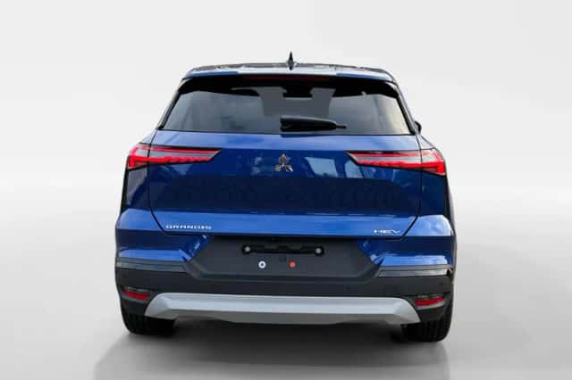 Mitsubishi Grandis (2026) thumbnail 10