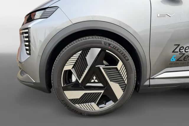 Mitsubishi Eclipse Cross (2025) thumbnail 11