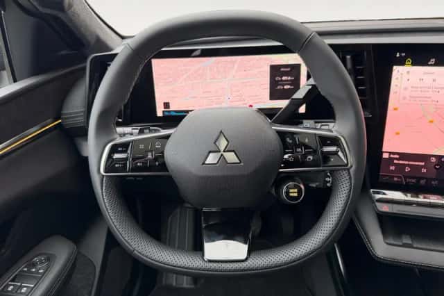 Mitsubishi Eclipse Cross (2025) thumbnail 16