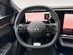 Mitsubishi Eclipse Cross (2025) thumbnail 16
