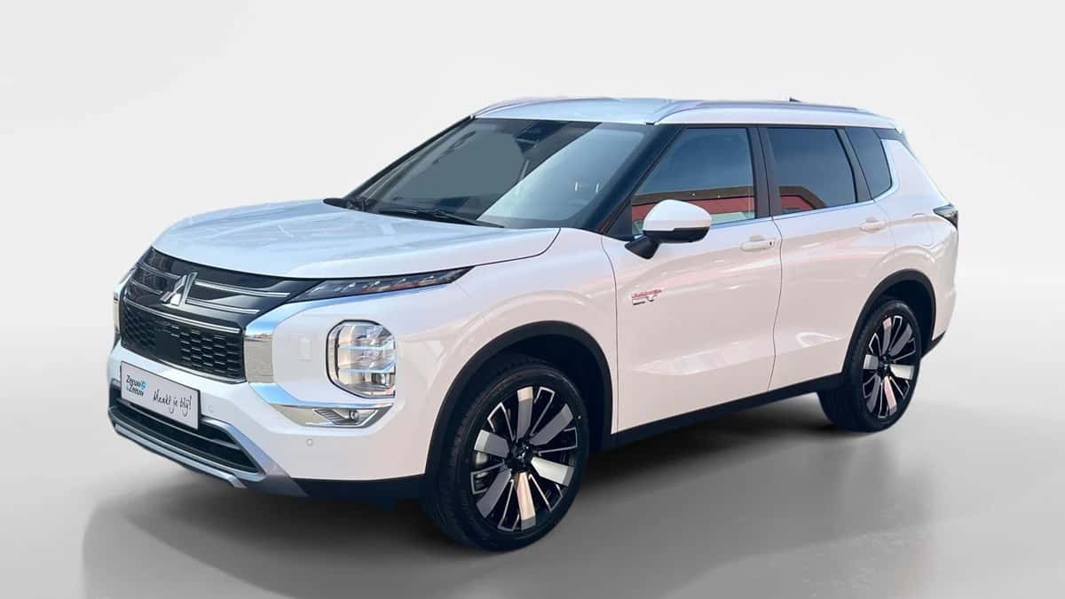 Mitsubishi Outlander (2026) — foto 1