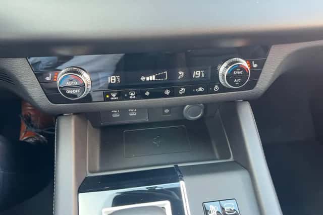 Mitsubishi Outlander (2026) thumbnail 21