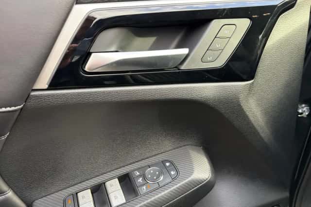 Mitsubishi Outlander (2025) thumbnail 16