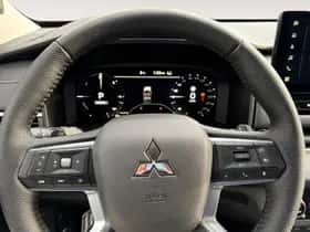Mitsubishi Outlander (2025) thumbnail 10