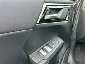 Mitsubishi Outlander (2026) thumbnail 15
