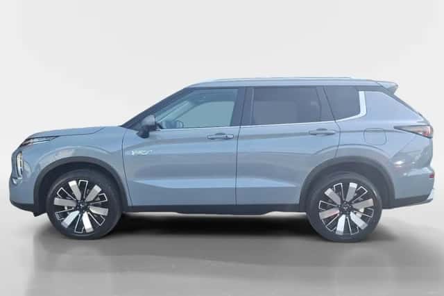 Mitsubishi Outlander (2026) thumbnail 2