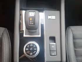 Mitsubishi Outlander (2026) thumbnail 23