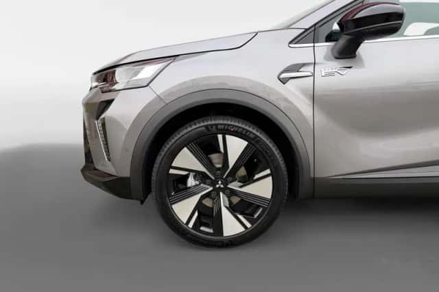 Mitsubishi Grandis (2026) thumbnail 4