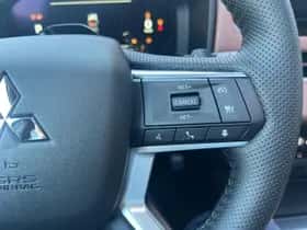Mitsubishi Outlander (2026) thumbnail 16