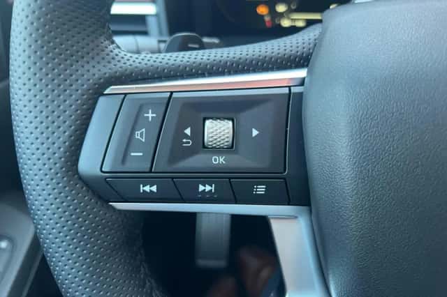 Mitsubishi Outlander (2026) thumbnail 17