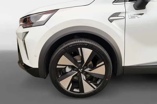Mitsubishi Grandis (2026) thumbnail 4