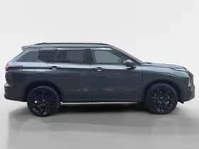 Mitsubishi Outlander (2026) thumbnail 2