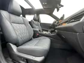 Mitsubishi Outlander (2026) thumbnail 12