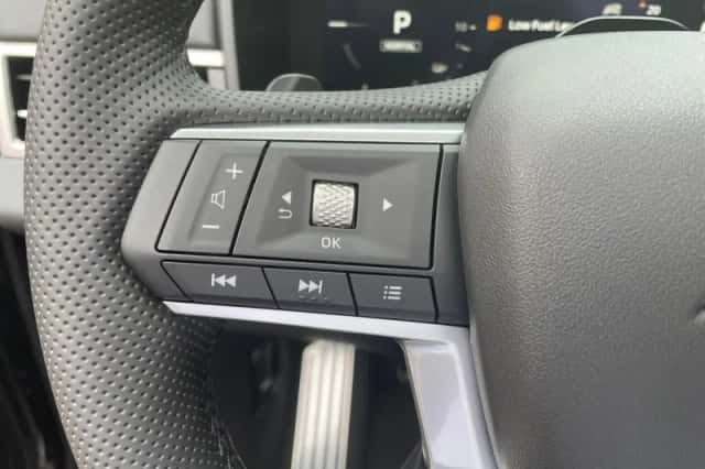 Mitsubishi Outlander (2026) thumbnail 16