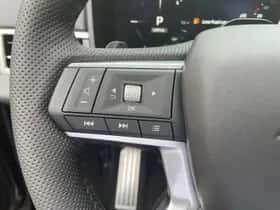 Mitsubishi Outlander (2026) thumbnail 16