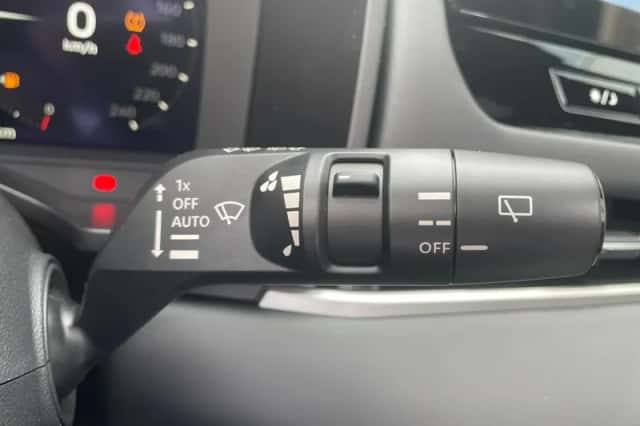 Mitsubishi Outlander (2026) thumbnail 26