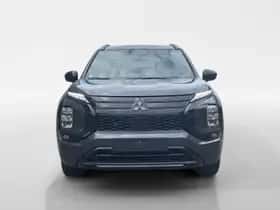 Mitsubishi Outlander (2026) thumbnail 4
