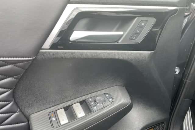 Mitsubishi Outlander (2026) thumbnail 31