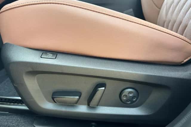 Mitsubishi Outlander (2026) thumbnail 16