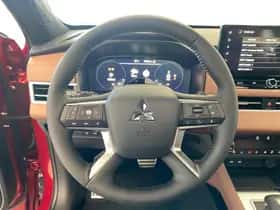 Mitsubishi Outlander (2026) thumbnail 11