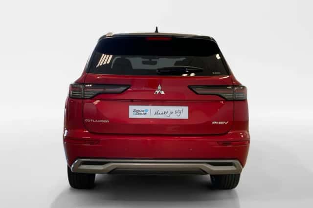 Mitsubishi Outlander (2026) thumbnail 3
