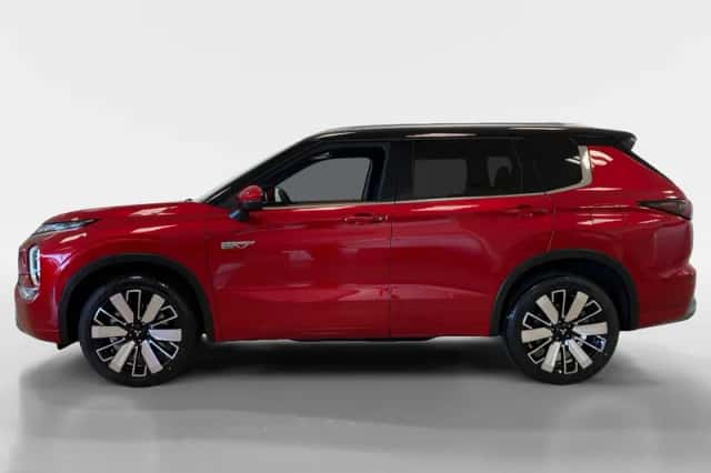 Mitsubishi Outlander (2026) thumbnail 4