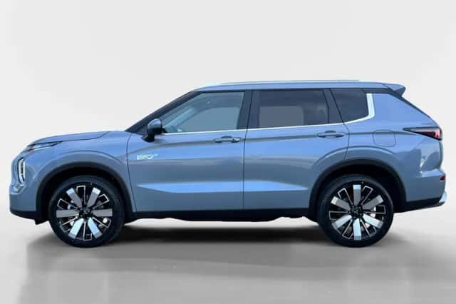 Mitsubishi Outlander (2026) thumbnail 2